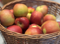 Rubinette &Auml;pfel. Frisch und aromatisch.