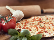 Flammenkuchen Tomate - Mozzarella
