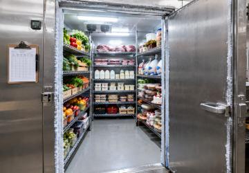 K&uuml;hlraum fit f&uuml;rs Weihnachtsgesch&auml;ft? Jetzt Kapazit&auml;ten pr&uuml;fen und vorbereiten