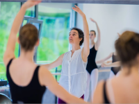Darf ich bitten? Tanzschule Meineke Dance Academy