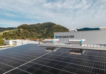 #RegioFokus: Neue St&auml;rke aus Hausach &ndash; NEUMAYER st&auml;rkt F&uuml;hrungsteam mit COO und sch&auml;rft internationale Ausrichtung