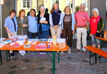 Volle Herzen, volle Stifte &ndash; das AutorenNetzwerk beim Kinder- und Familientag der Heimattage in Oberkirch